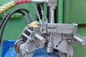 External HP Water Abrasive Suspension Cutter Chain Manipulator 01